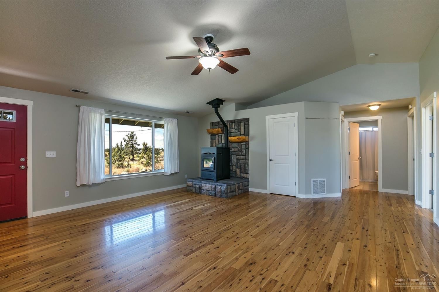 1516 Southwest Bent Loop Powell Butte, OR 97753 - Photo 17 of 23 Additional Photo