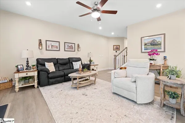 $319,900 | 532 Martin Crk Drive, Simpsonville, SC 29680
