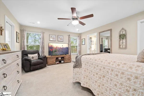 $319,900 | 532 Martin Crk Drive, Simpsonville, SC 29680