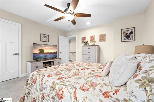 $319,900 | 532 Martin Crk Drive, Simpsonville, SC 29680