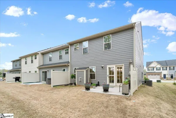 $319,900 | 532 Martin Crk Drive, Simpsonville, SC 29680