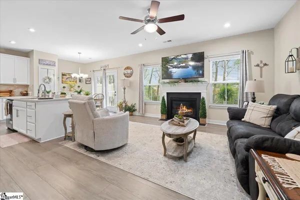 $319,900 | 532 Martin Crk Drive, Simpsonville, SC 29680