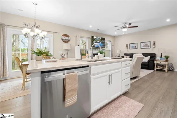 $319,900 | 532 Martin Crk Drive, Simpsonville, SC 29680