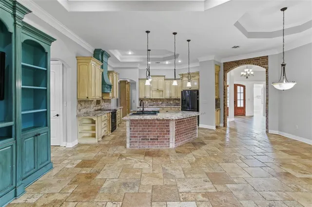 $599,000 | 3276 West Houston River Road, Sulphur, LA 70663