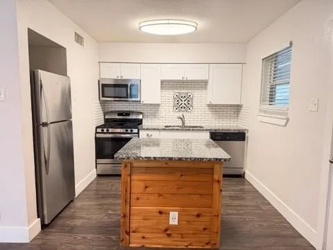 $1,100 | 5928 Fletcher Avenue, Unit 23, Fort Worth, TX 76107