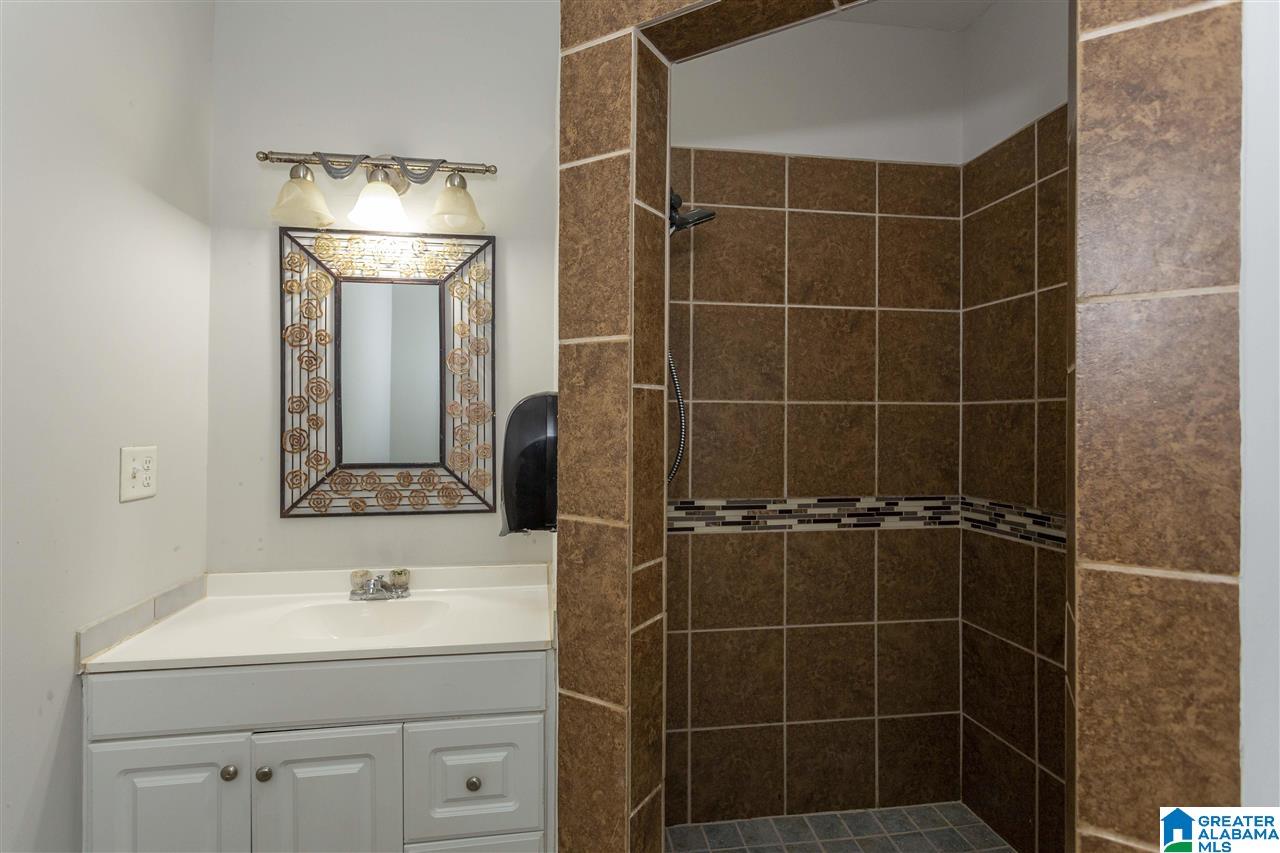 228 Center Street Bessemer, AL 35020 - Photo 19 of 23