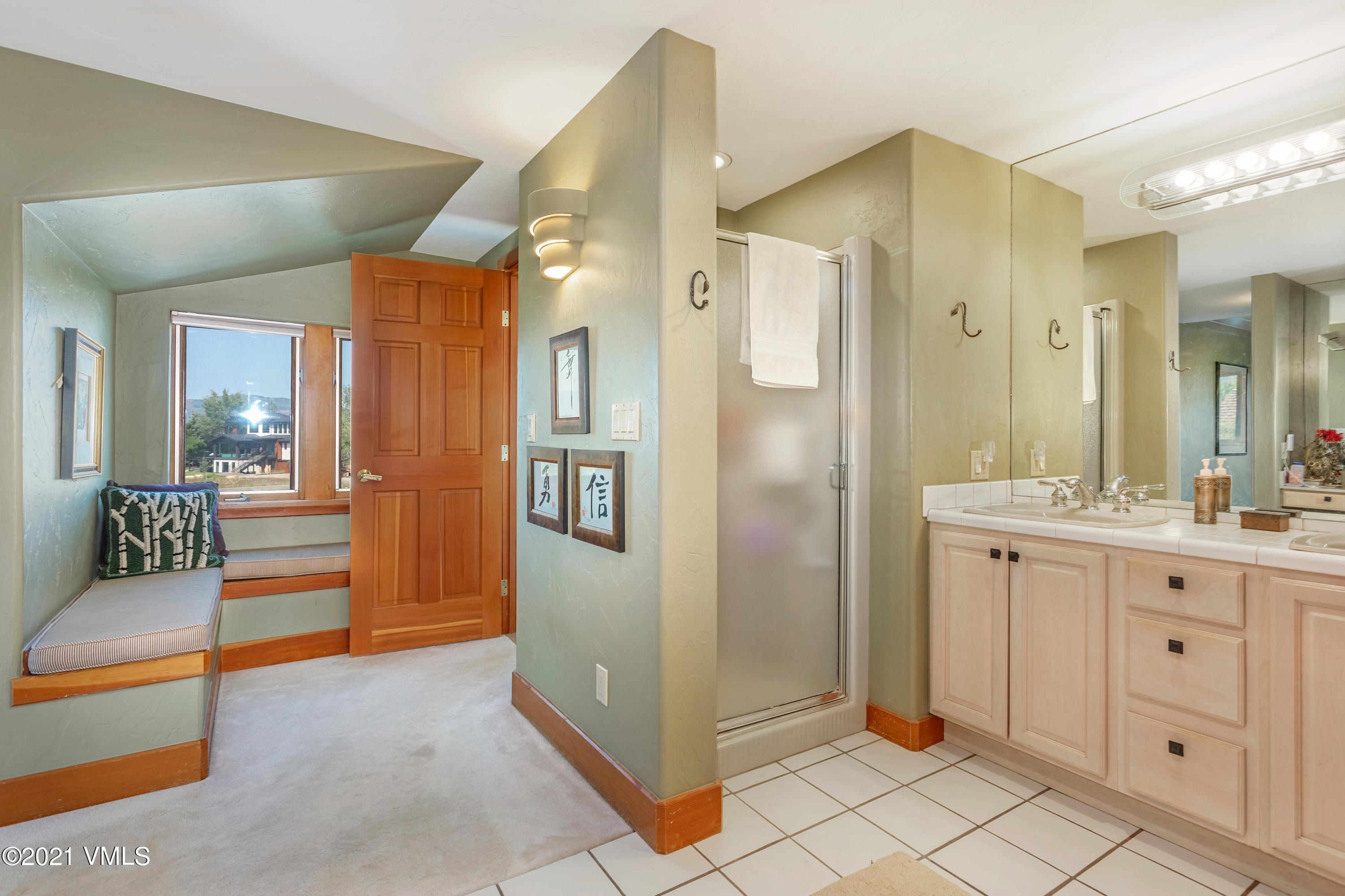 760 June Creek Road Edwards, CO 81632 - Photo 15 of 25 Primary Bath