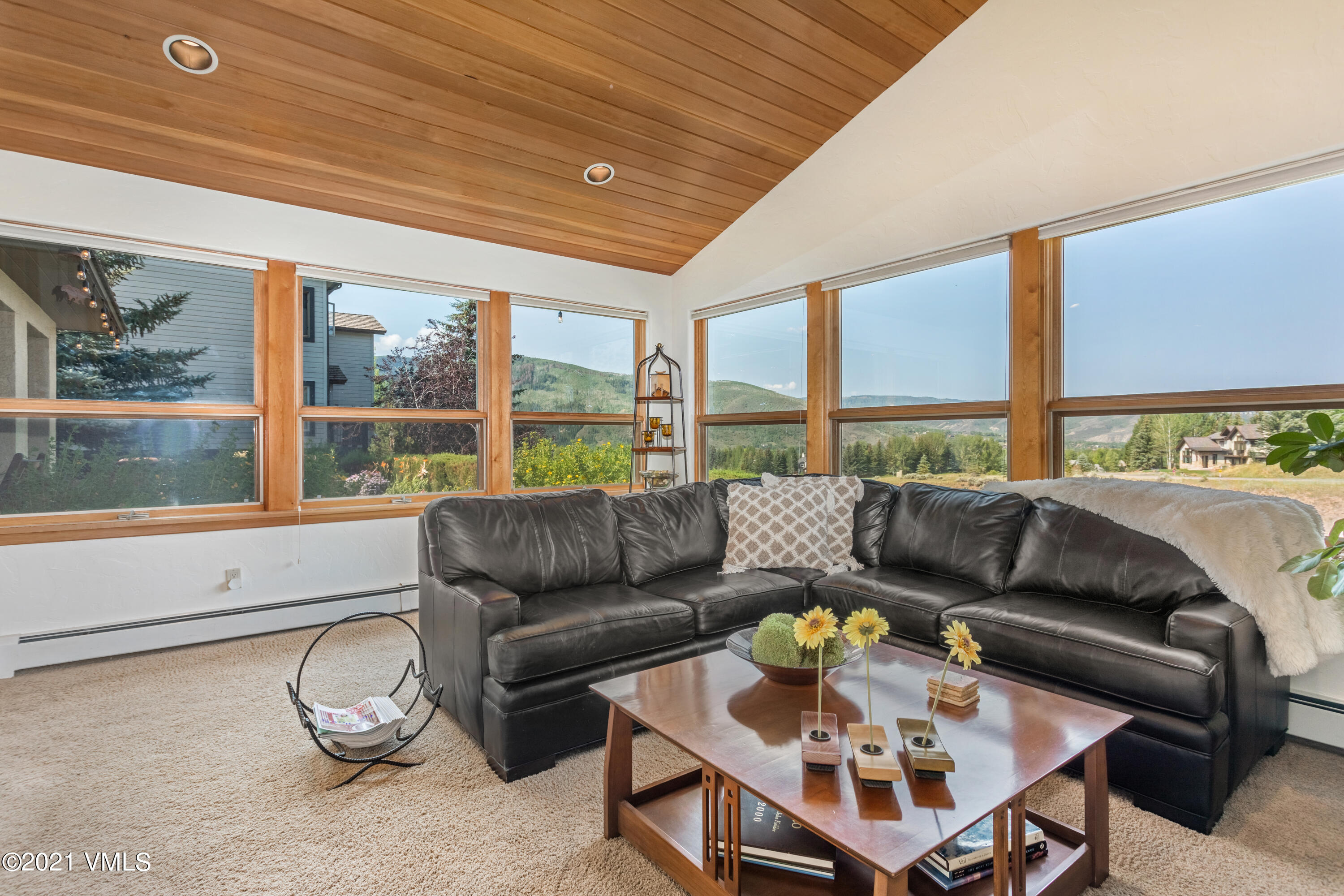 760 June Creek Road Edwards, CO 81632 - Photo 7 of 25 Living Room 1
