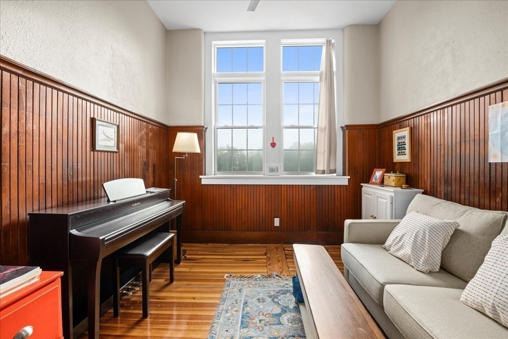 58 Main Street, Unit 3 Hatfield, MA 01038 - Photo 12 of 32