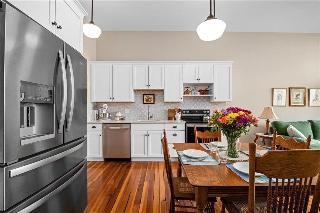 58 Main Street, Unit 3 Hatfield, MA 01038 - Photo 2 of 32