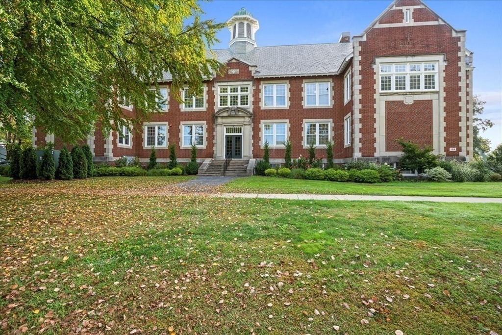 58 Main Street, Unit 3 Hatfield, MA 01038 - Photo 21 of 32