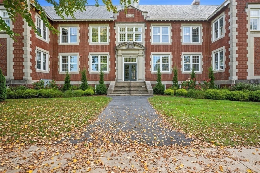 58 Main Street, Unit 3 Hatfield, MA 01038 - Photo 23 of 32