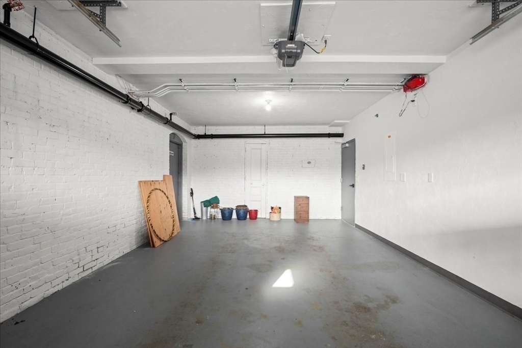 58 Main Street, Unit 3 Hatfield, MA 01038 - Photo 27 of 32