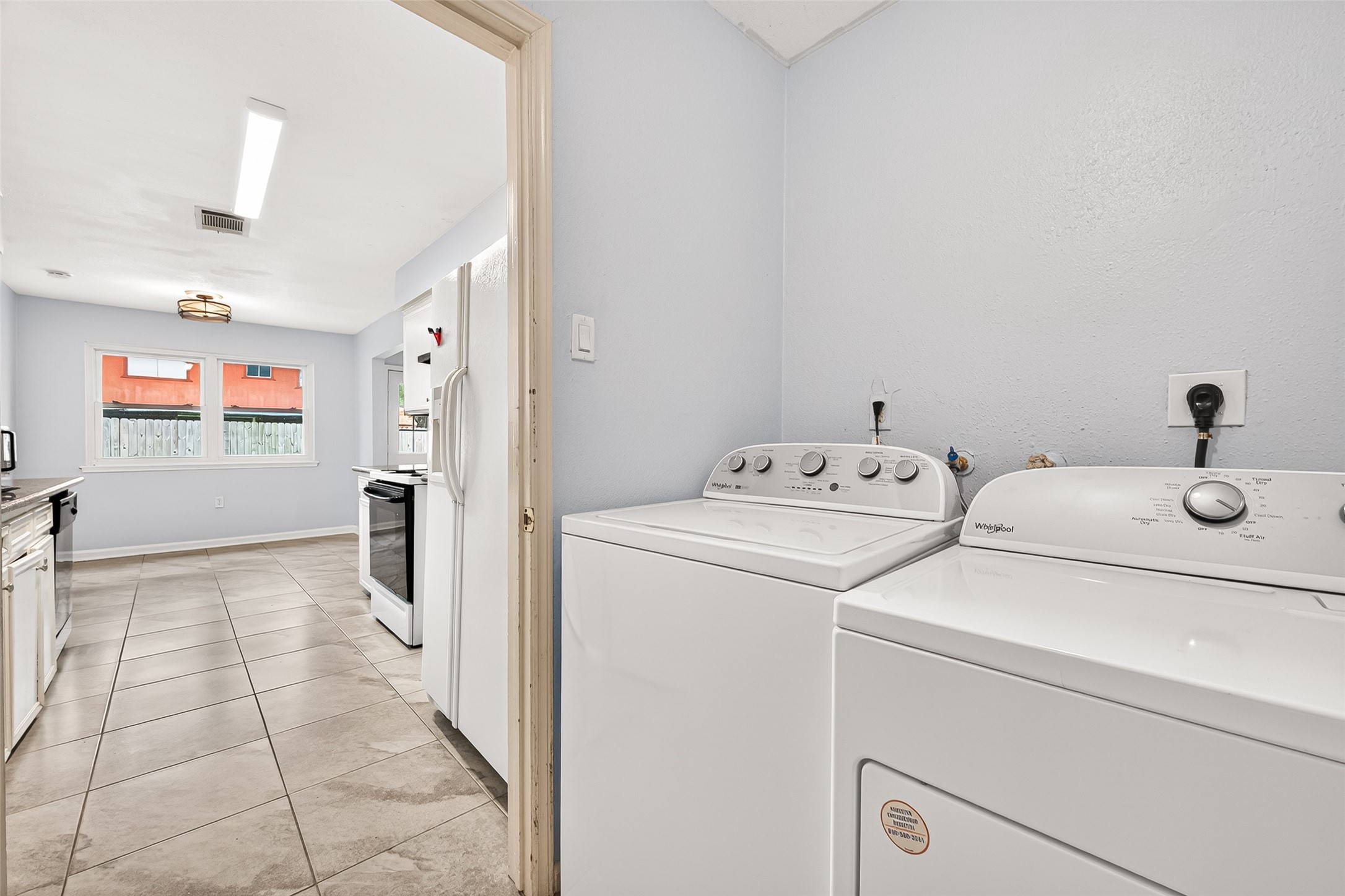 4918 Monteith Drive Spring, TX 77373 - Photo 9 of 20 laundry room by garage entrance
