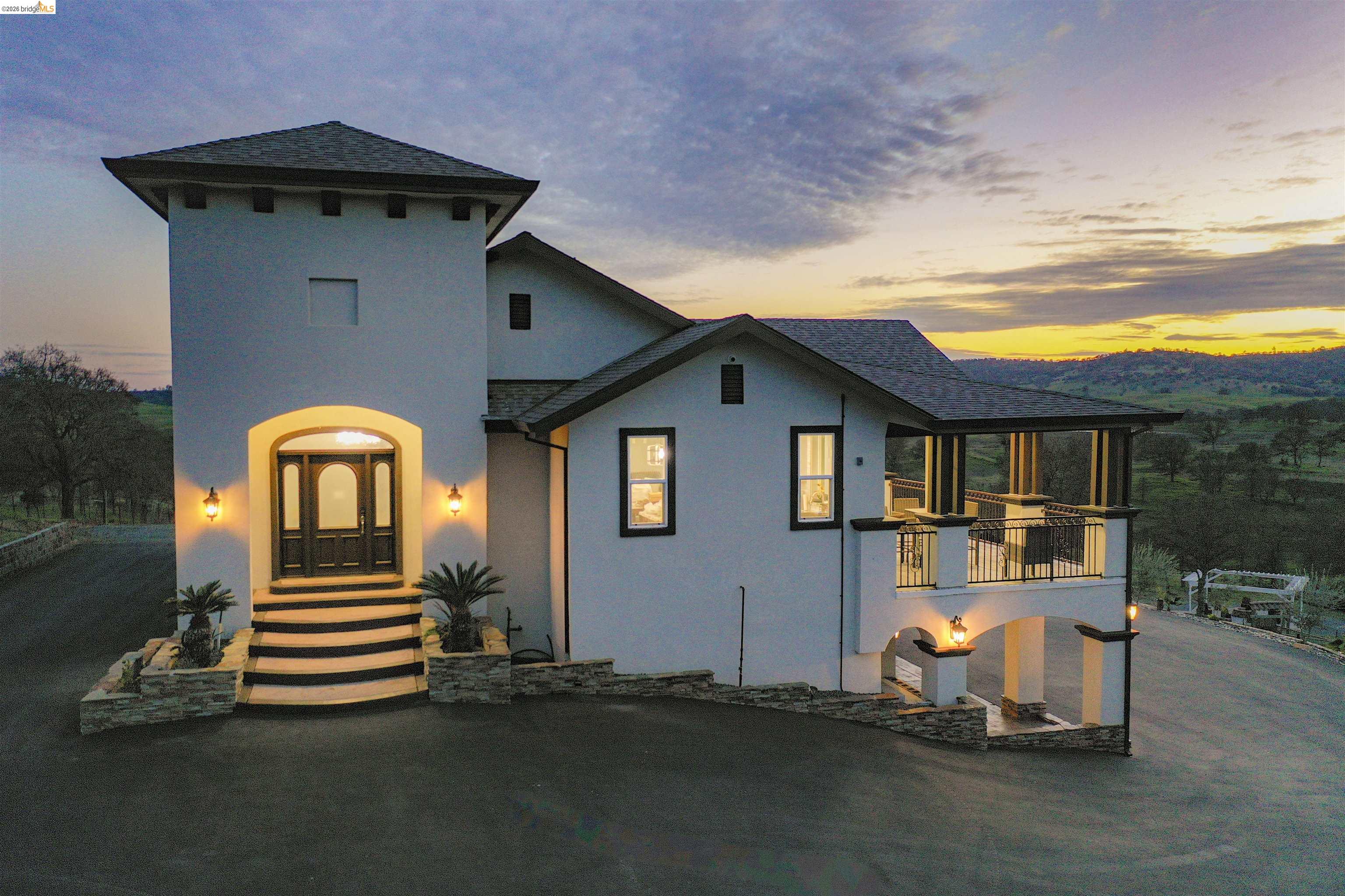 4626 Little John Road Copperopolis, CA 95228 - Photo 2 of 53