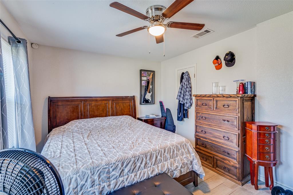 7160 Jay Lane Azle, TX 76020 - Photo 16 of 25