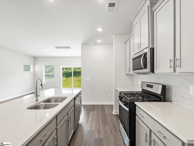 $311,900 | 120 Gardner Avenue, Gray Court, SC 29645