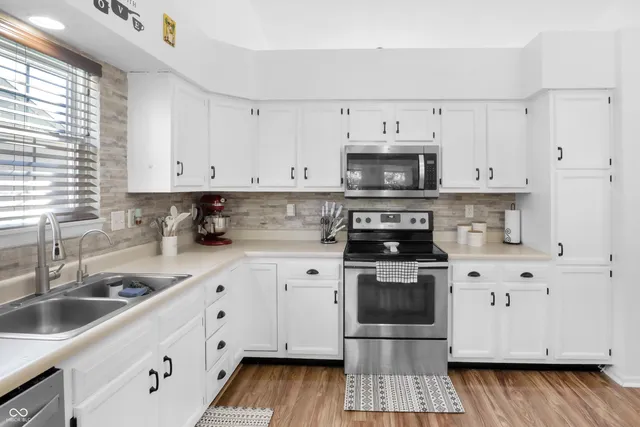 $335,000 | 12991 Wingstem Court, Fishers, IN 46038