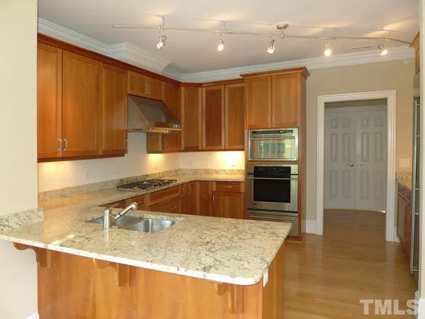 $3,295 | 413 West Barbee Chapel Road, Chapel Hill, NC 27517