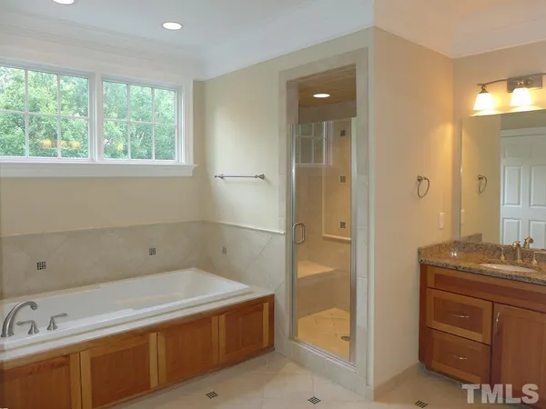 $3,295 | 413 West Barbee Chapel Road, Chapel Hill, NC 27517