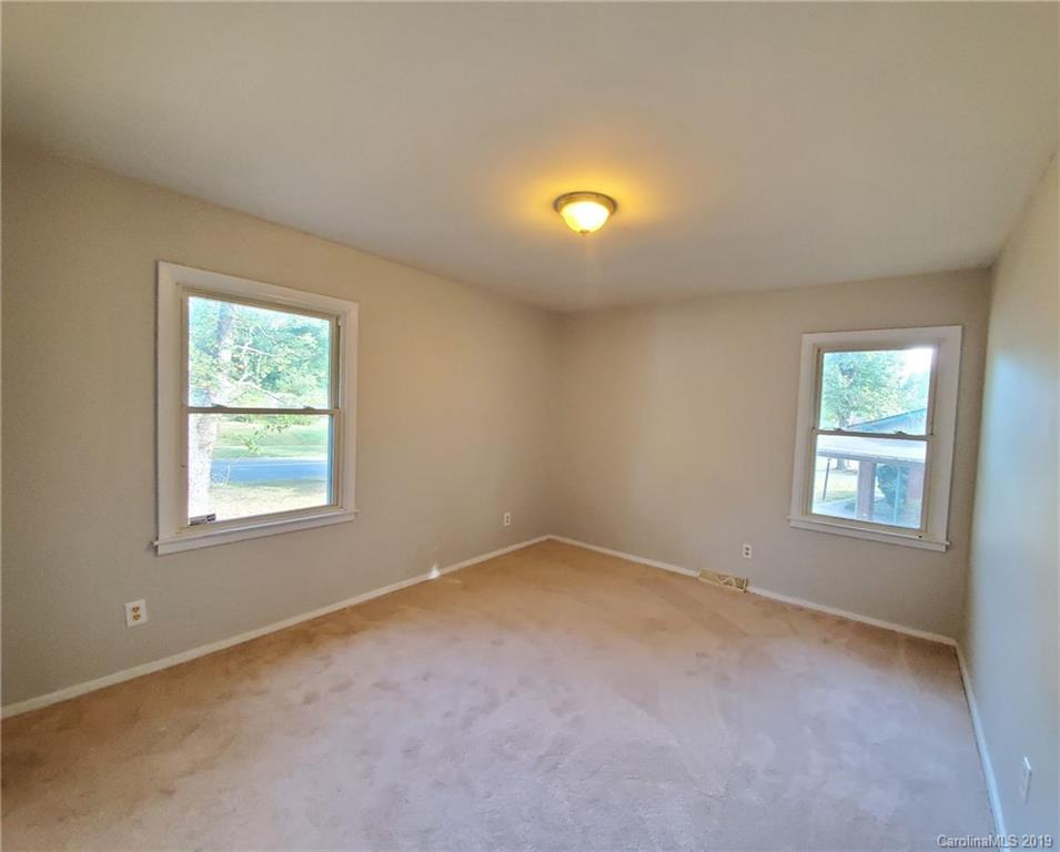 5300 Cinderella Road Charlotte, NC 28213 - Photo 13 of 23 Gallery Image 13