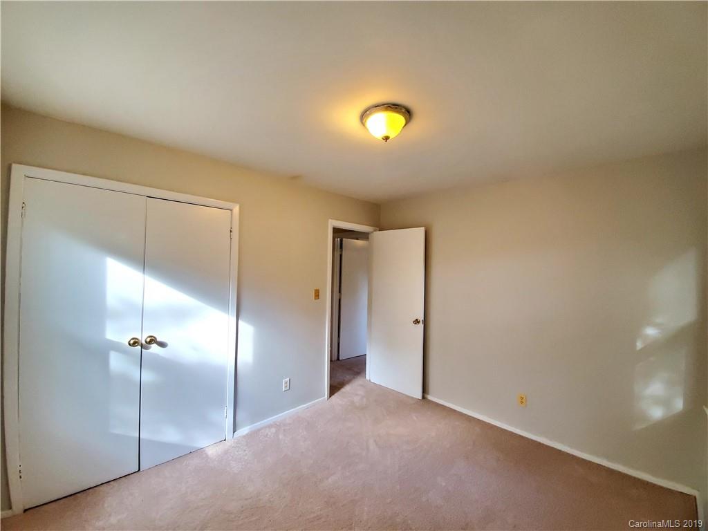 5300 Cinderella Road Charlotte, NC 28213 - Photo 16 of 23 Gallery Image 16
