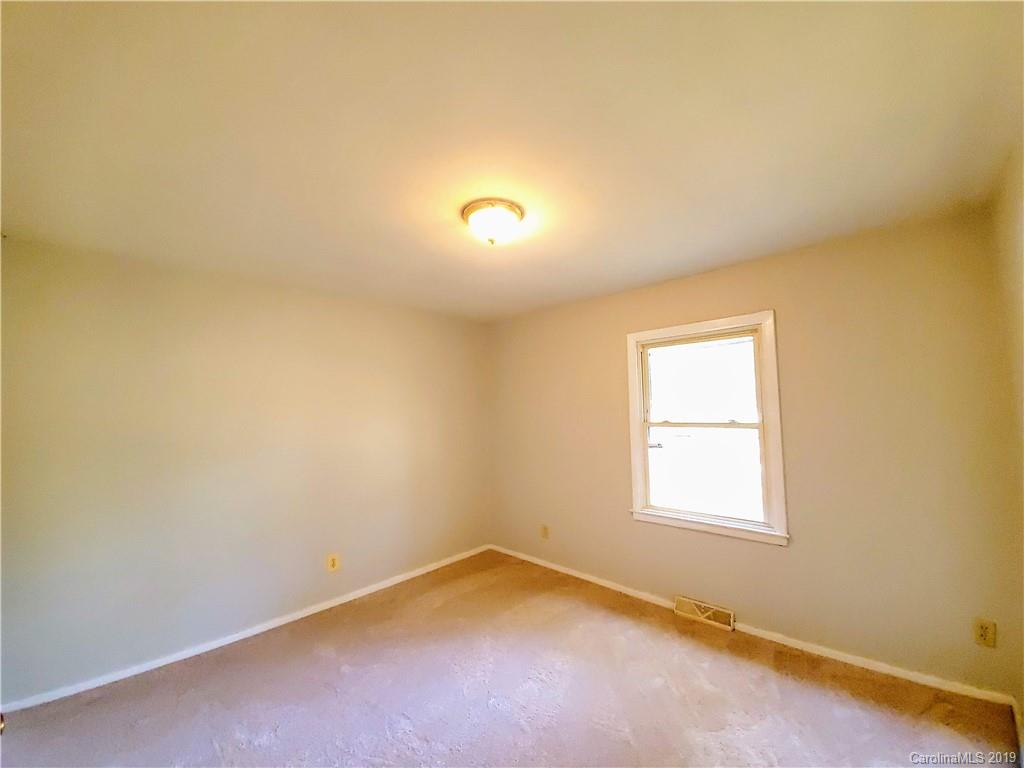 5300 Cinderella Road Charlotte, NC 28213 - Photo 18 of 23 Gallery Image 18