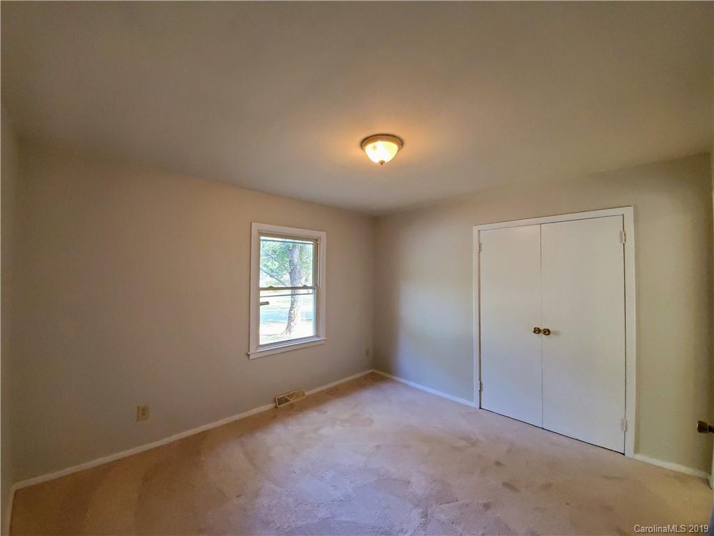 5300 Cinderella Road Charlotte, NC 28213 - Photo 19 of 23 Gallery Image 19