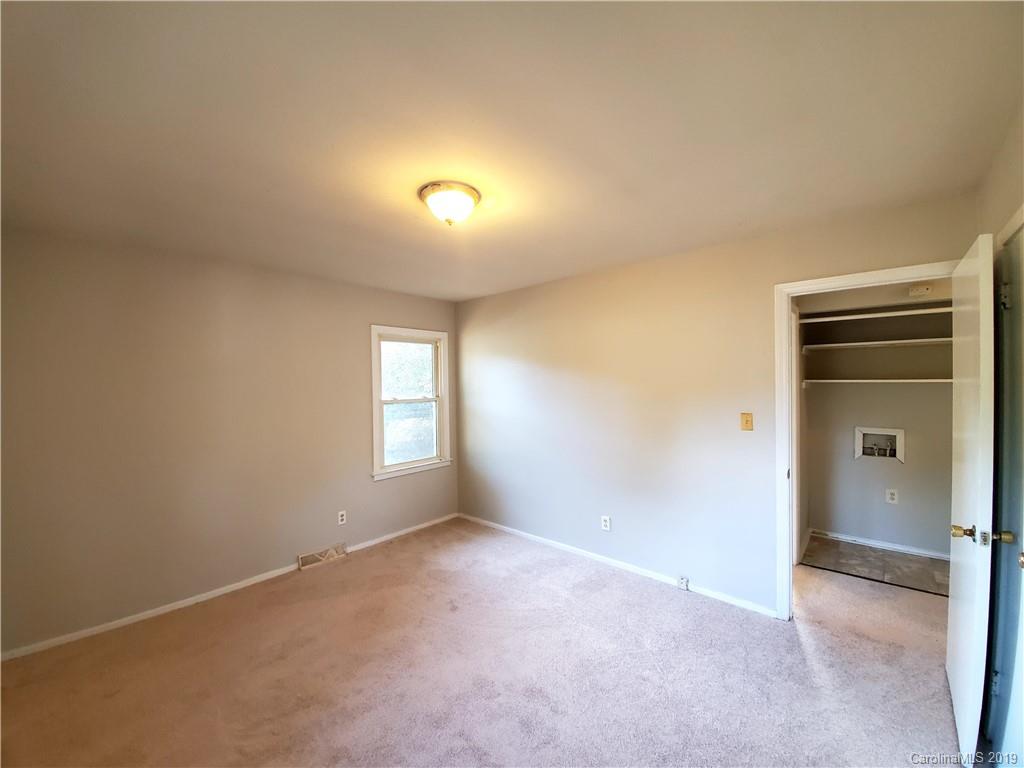5300 Cinderella Road Charlotte, NC 28213 - Photo 9 of 23 Gallery Image 9