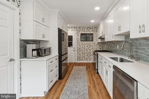 $895,000 | 429 Gaskill Street, Philadelphia, PA 19147