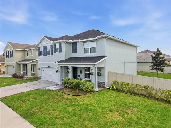 $400,000 | 8201 Bilston Village Lane, Gibsonton, FL 33534