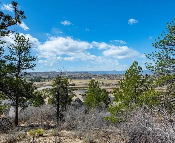 a view of a pathway both side of river