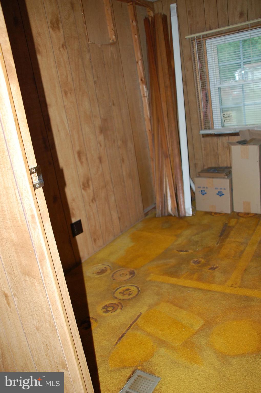 10505 Cedarville Road Brandywine, MD 20613 - Photo 16 of 18 2nd Bedroom