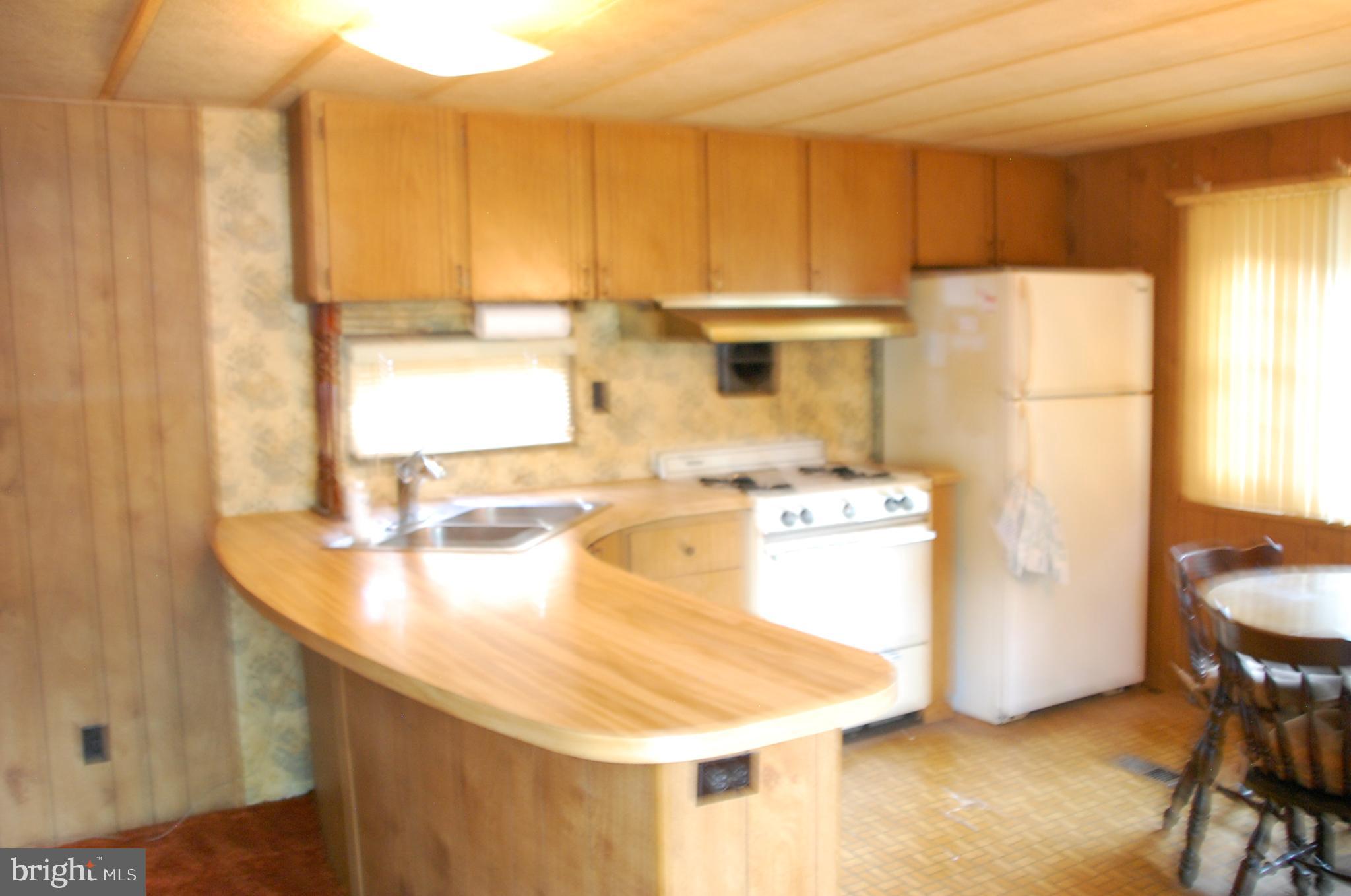 10505 Cedarville Road Brandywine, MD 20613 - Photo 4 of 18 Kitchen