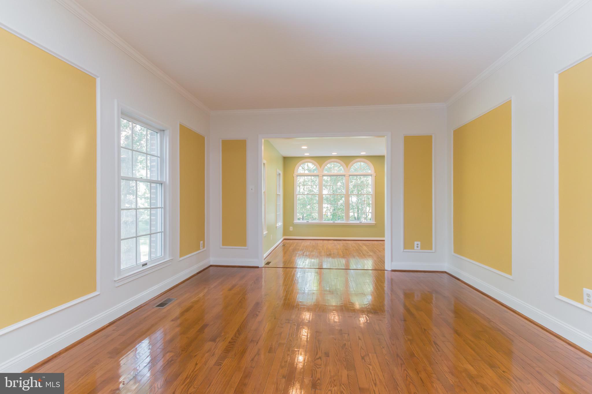 5901 Colchester Road Fairfax, VA 22030 - Photo 11 of 30