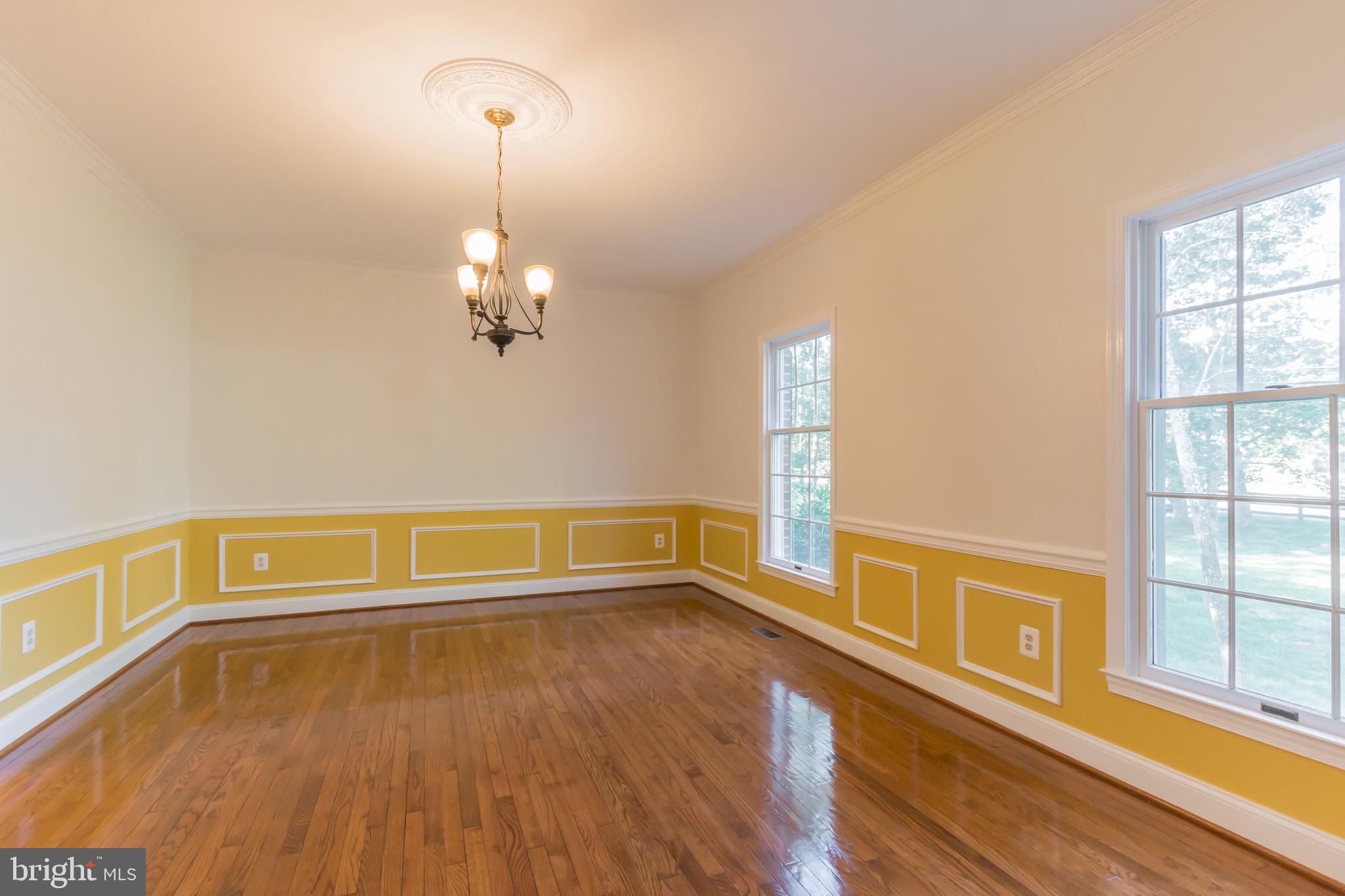 5901 Colchester Road Fairfax, VA 22030 - Photo 5 of 30