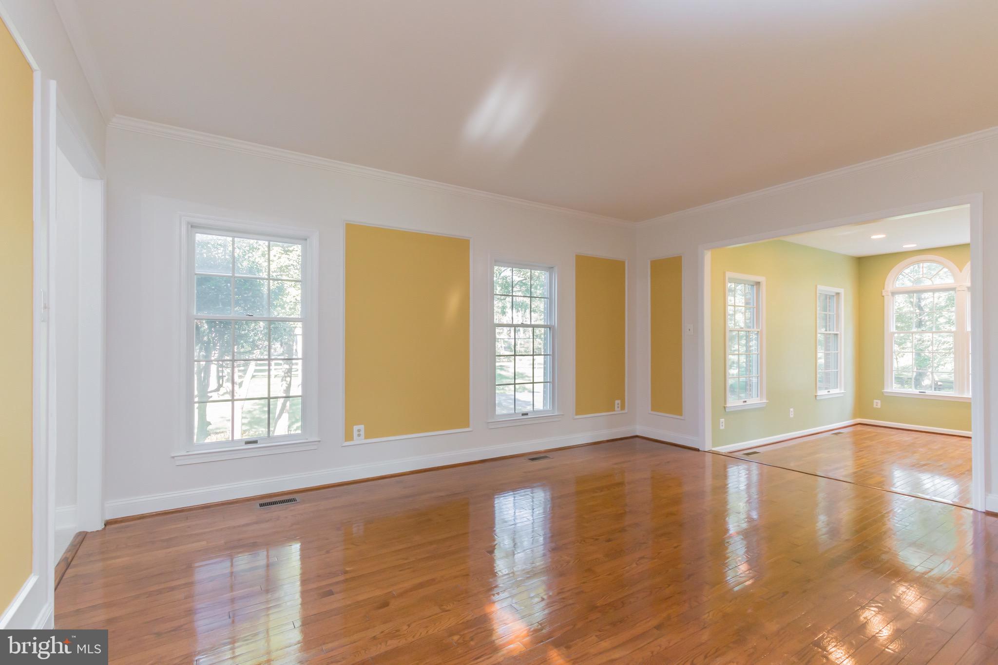 5901 Colchester Road Fairfax, VA 22030 - Photo 10 of 30