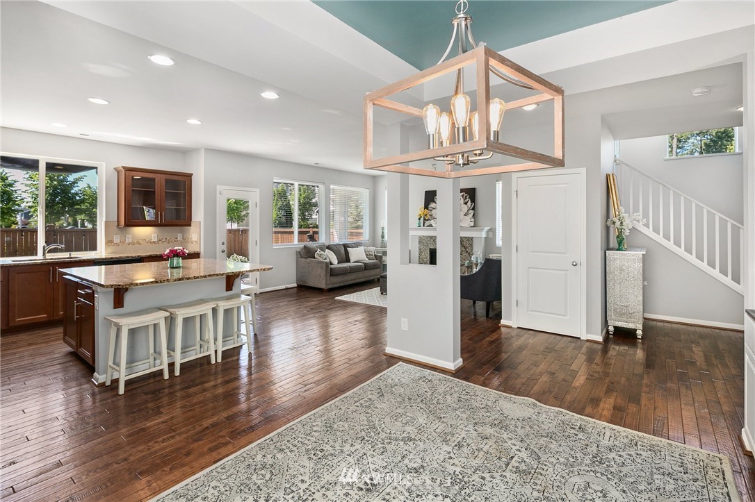 3904 177th Street Southeast Bothell, WA 98012 - Photo 5 of 26 Gallery Image 5