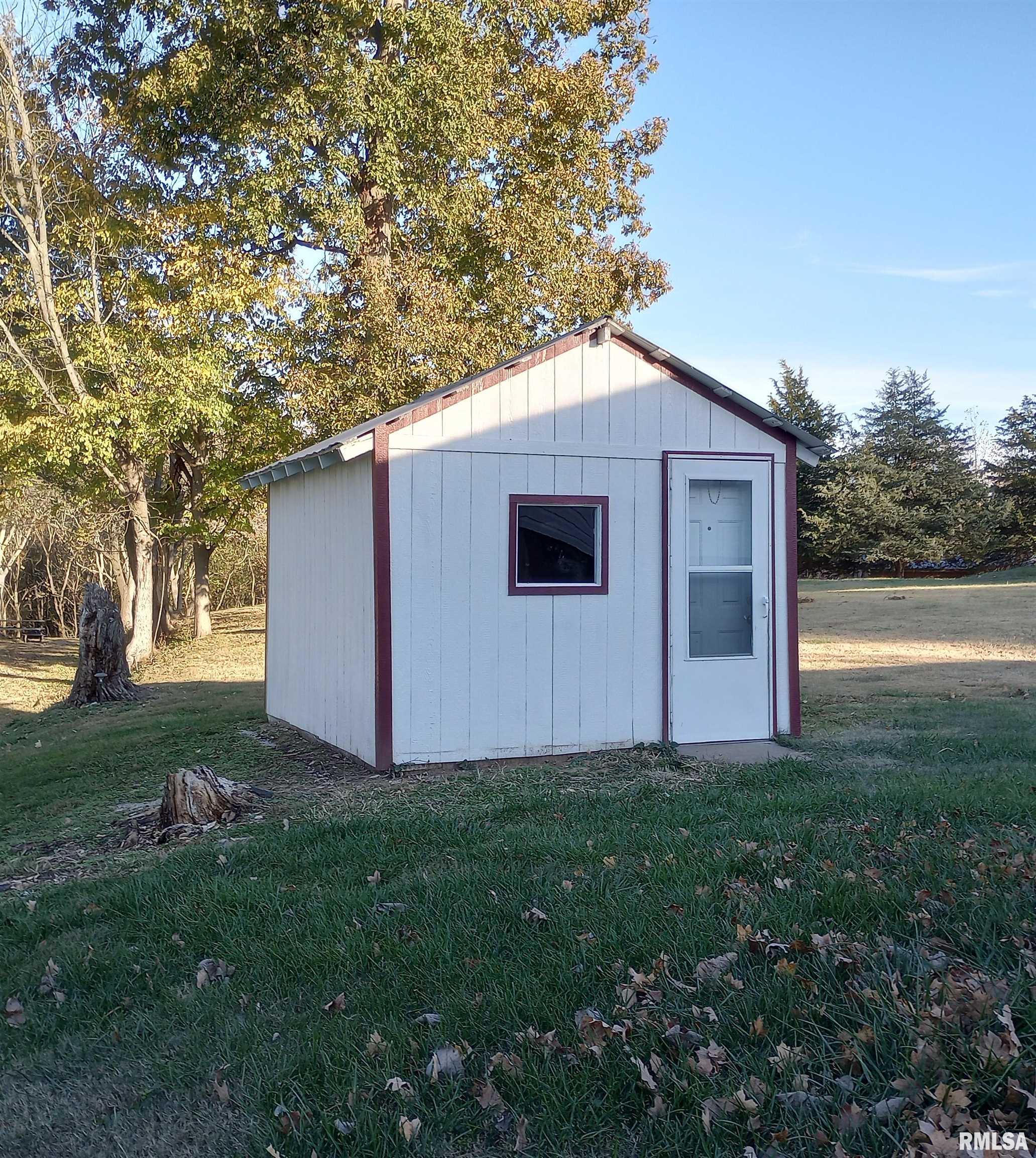 510 Fiddler Ridge Road Murphysboro, IL 62966 - Photo 3 of 22
