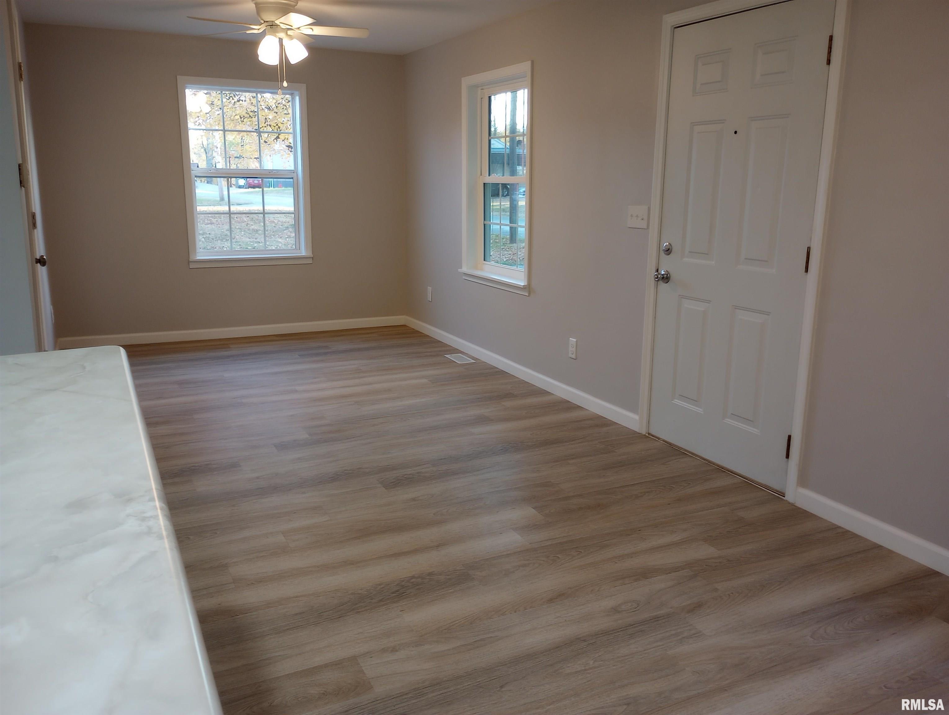 510 Fiddler Ridge Road Murphysboro, IL 62966 - Photo 7 of 22