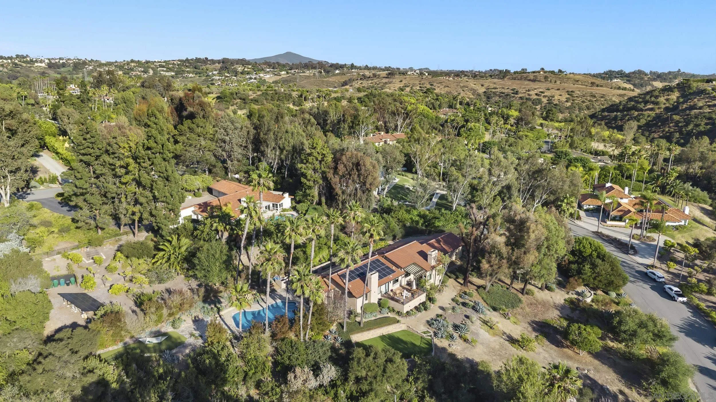 17335 Via Del Bravo Rancho Santa Fe, CA 92067 - Photo 37 of 40