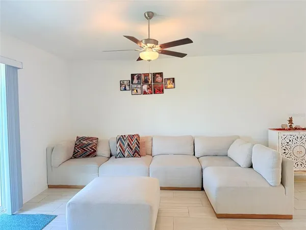 $2,300 | 35080 Brackett Bend, Zephyrhills, FL 33541