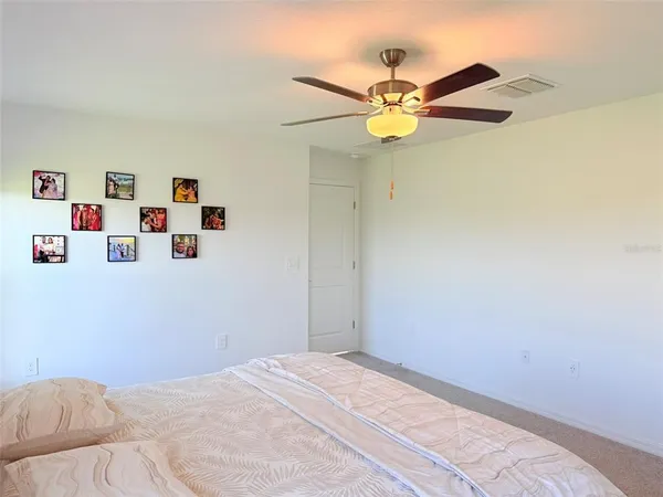 $2,300 | 35080 Brackett Bend, Zephyrhills, FL 33541