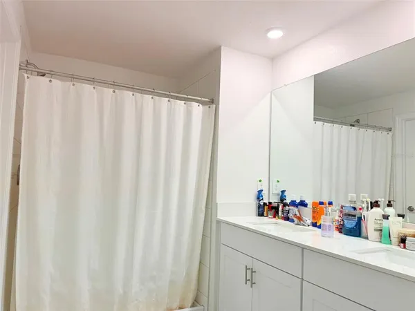 $2,300 | 35080 Brackett Bend, Zephyrhills, FL 33541