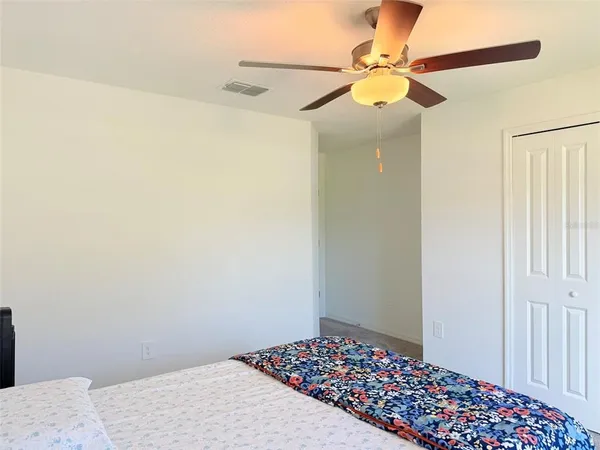 $2,300 | 35080 Brackett Bend, Zephyrhills, FL 33541