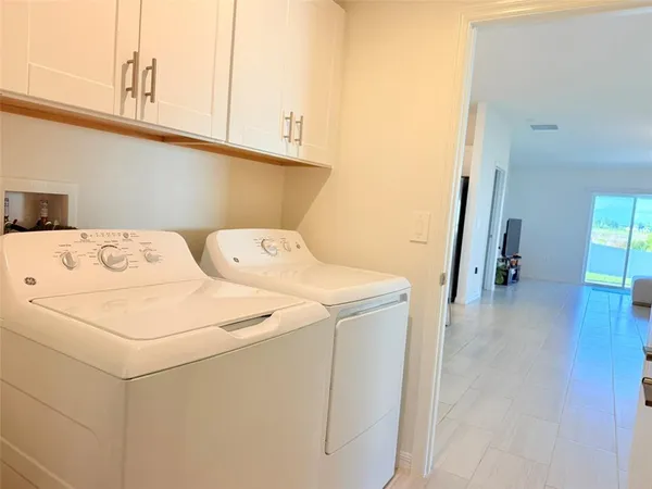 $2,300 | 35080 Brackett Bend, Zephyrhills, FL 33541