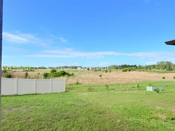 $2,300 | 35080 Brackett Bend, Zephyrhills, FL 33541