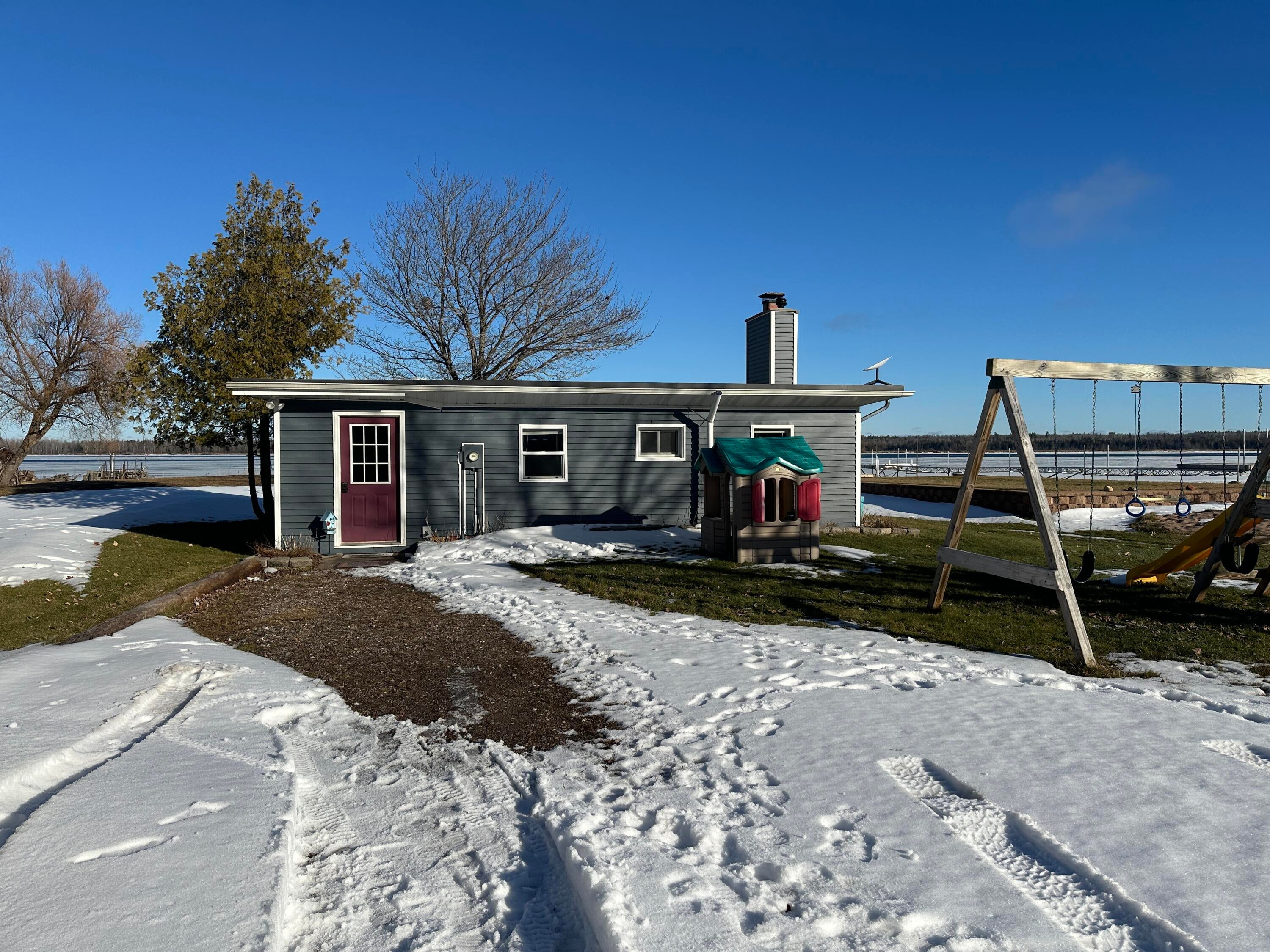 13661 South Cottage Road Barbeau, MI 49710 - Photo 9 of 13 Gallery Image 9