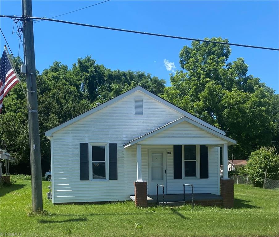 604 East Main St