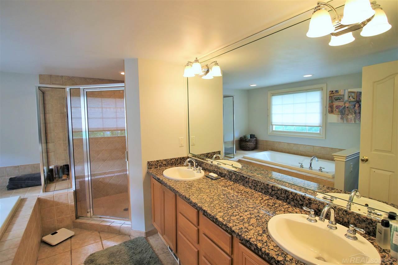 1177 Devonshire Road Grosse Pointe, MI 48230 - Photo 48 of 78 50018564-50.JPG